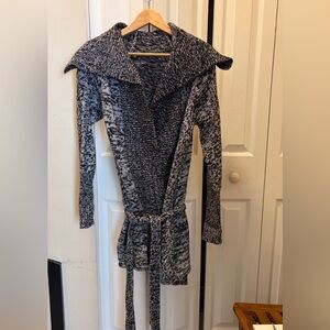 GAP Lambswool & Cotton Colorblock Belted Cardigan - Black & Grey - Large